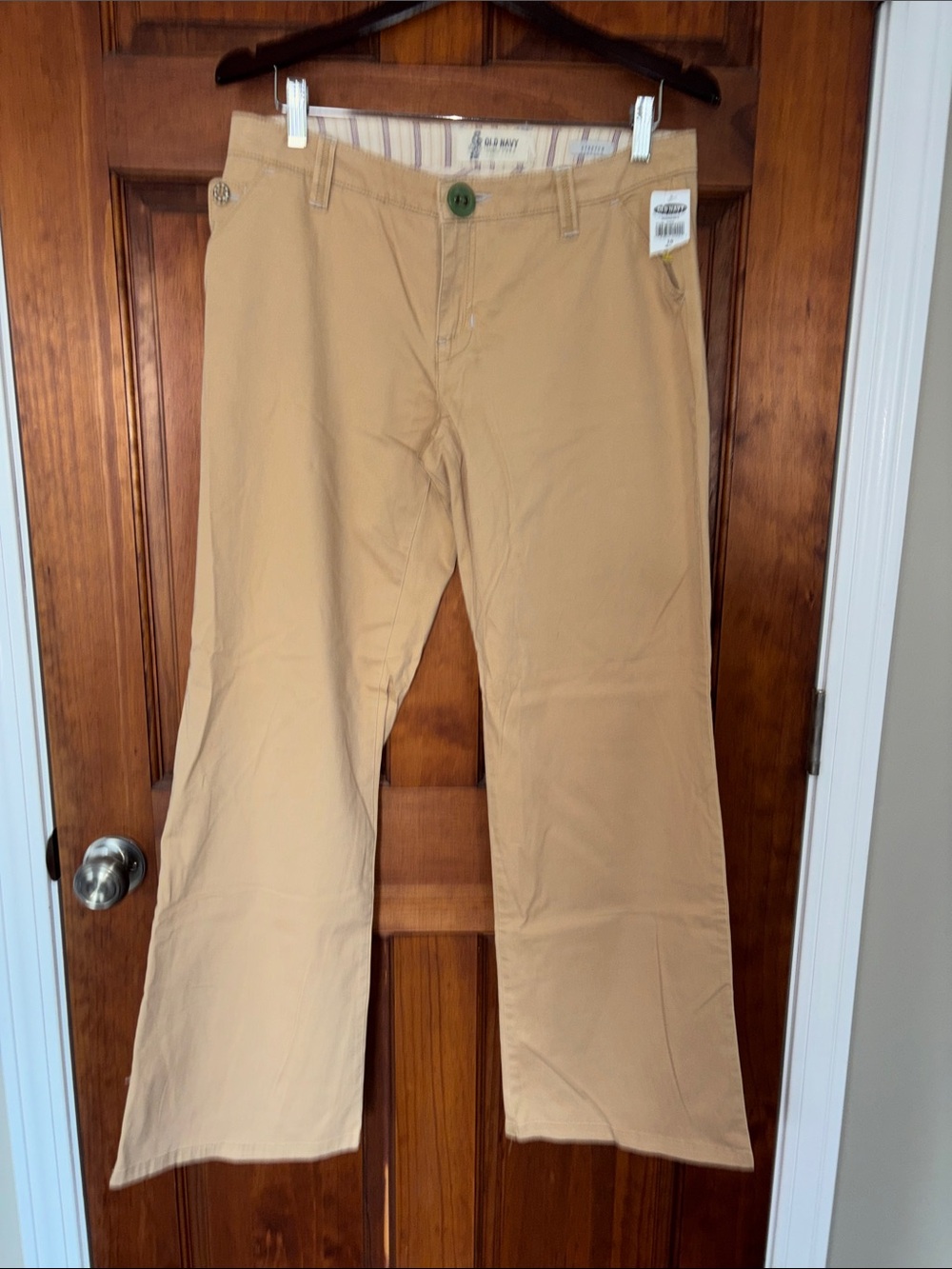 Women’s Khaki Casual Pants - Classic Fit